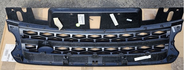 LR054766 Land Rover Решітка радіатора