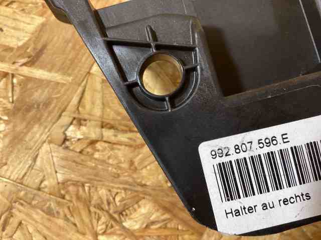  Porsche 992807596E