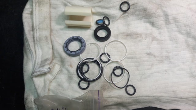 Купити AU9008KIT MSG Ремкомплект рульової рейки (механізму) г/у, (комплект ущільнень)