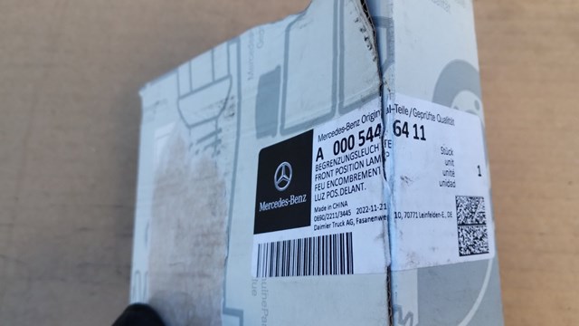 Габарит задній бічний, лівий Mercedes A0005446411 ціна, від 63.32 USD