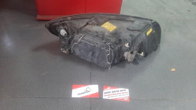 30698875 Volvo Фара дальнього світла в зборі