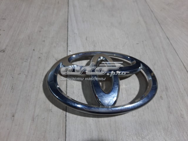 Емблема капота Toyota Hilux (KUN15) (Тойота Хайлюкс)