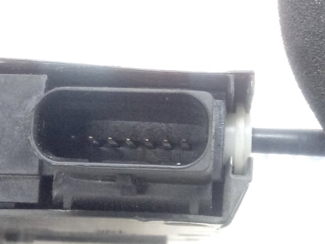 9826126080 Peugeot/Citroen Замок задніх дверей, лівих