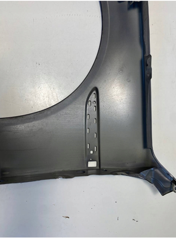Крило переднє праве Jaguar T4N2636 ціна, від 284.37 USD