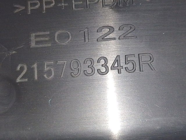 Купити 215793345R Renault (RVI) 
