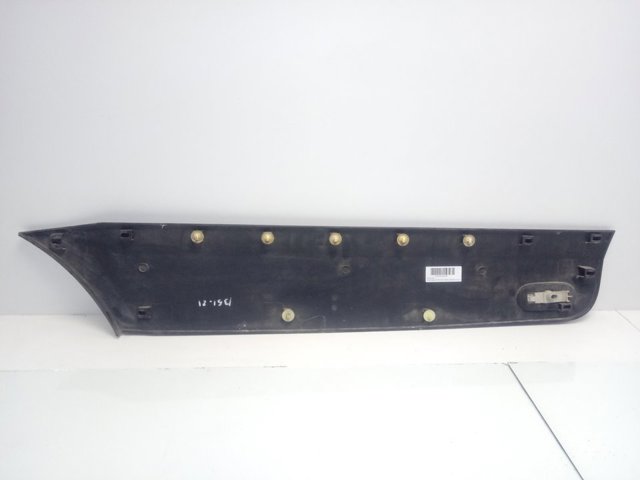 Купити A9066903500 Mercedes Накладка заднього правого крила