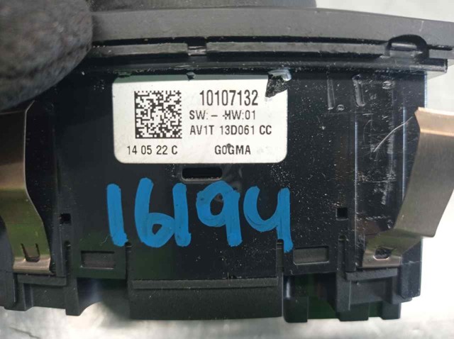 Перемикач світла фар, на "торпеді" AV1T13D061CC Ford
