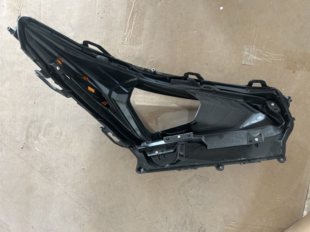 Фара ліва 8107078190 Toyota