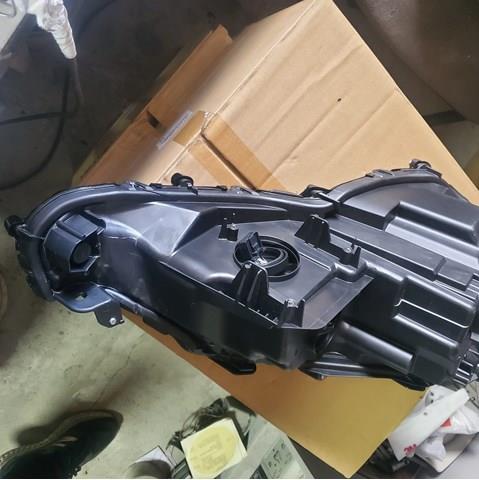 Купити 8118533D71 Toyota Блок фара ліва