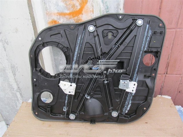  Hyundai/Kia 82471S1010