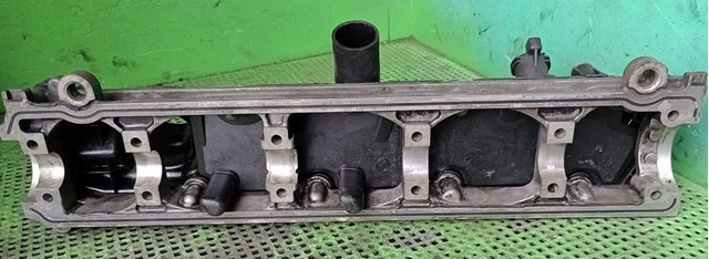 Головка блоку циліндрів Peugeot/Citroen 9630377610