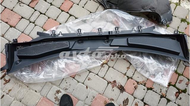 Водостік лобового скла, жабо Mercedes A2478302900 ціна, від 95.02 USD