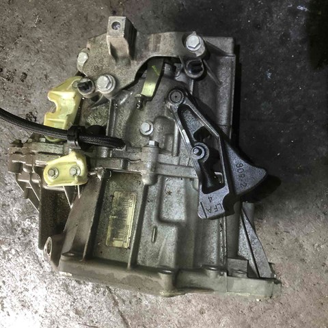  Renault (RVI) ND4012 ціна, від 209.25 USD