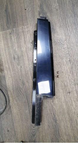 LR050771 Land Rover Накладка задніх дверей, правих, вертикальних