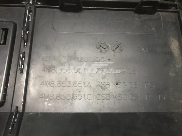 Решітка радіатора 4M8853651AMRN4 VAG