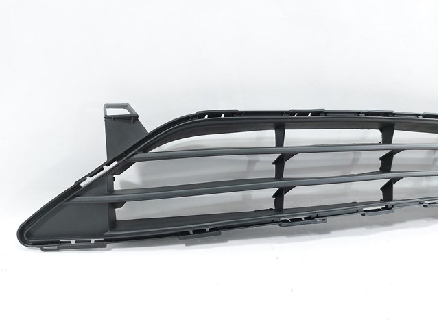 Решітка переднього бампера, центральна FPS FP5042910 ціна, від 19.00 USD