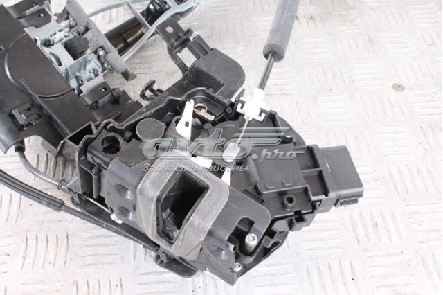 Замок передньої двері, лівої Jaguar C2D5639 ціна, від 70.30 USD