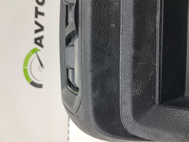  VAG 5NN864298F82V