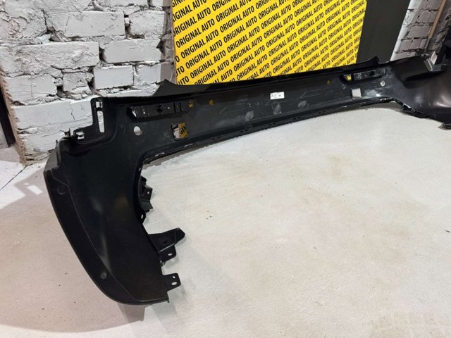 Задній бампер VA4350221A Mazda
