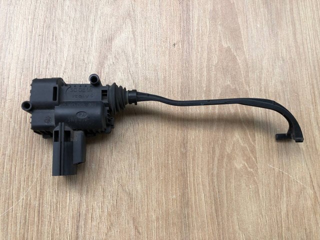  Land Rover CPLA27936BD ціна, від 50.66 USD
