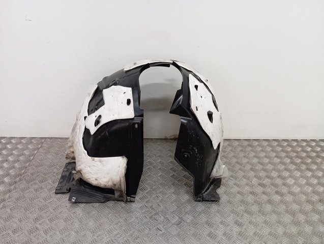 Підкрилок передній правий 9831258480 Peugeot/Citroen