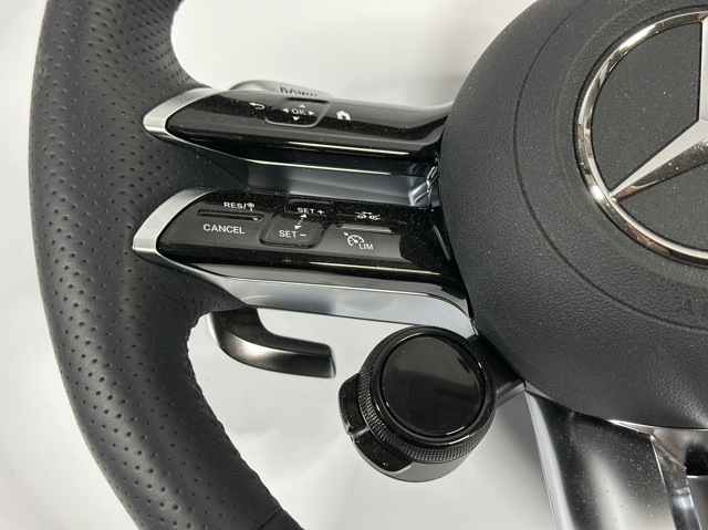 A09946024099A84 Mercedes 