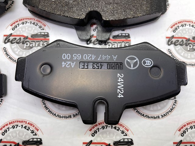  Mercedes A9104207500