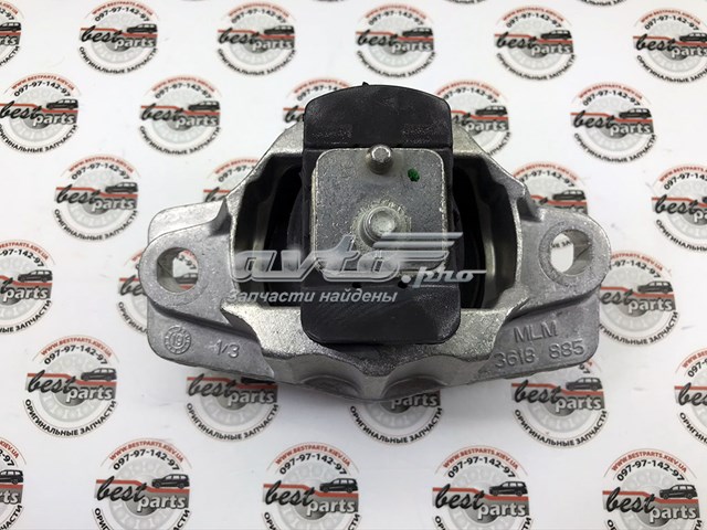 Кронштейн подушки (опори) двигуна, правої Land Rover LR094225 ціна, від 131.30 USD