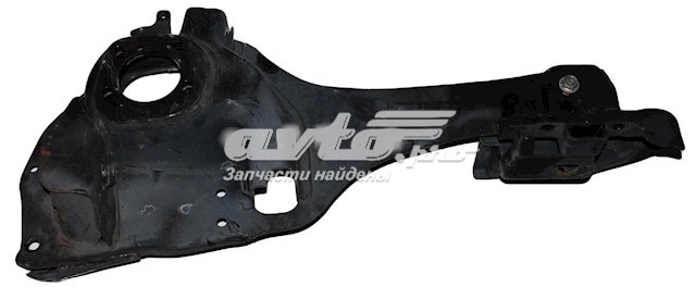 TD1328200C Mazda Цапфа поворотна права