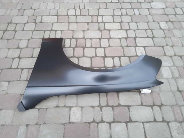 Ліве переднє крило Polcar 13D101 ціна, від 41.70 USD