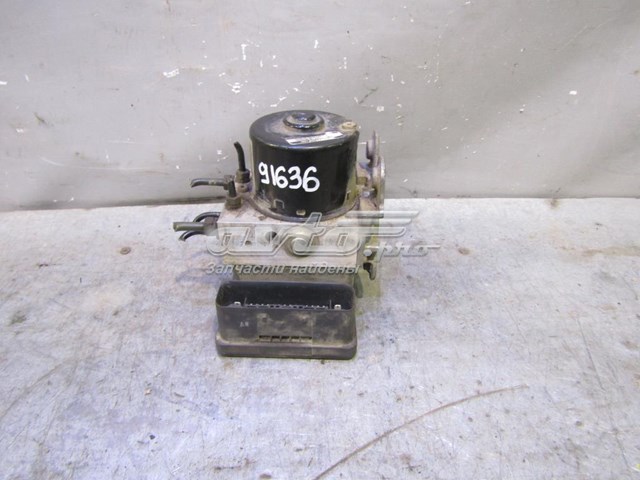  Блок АБС Honda Accord 7