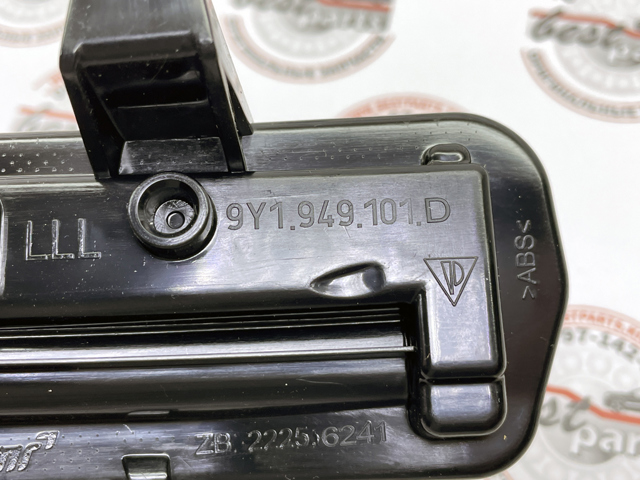 Купити 9Y1949101D Porsche 