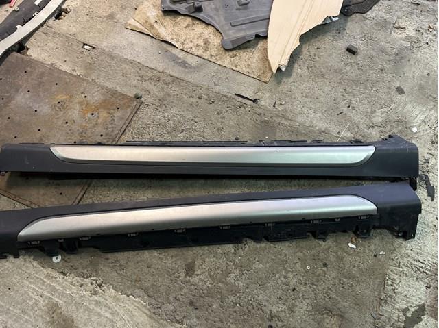 Купити 51177308056 BMW Накладка зовнішня (молдинг) порога, правий