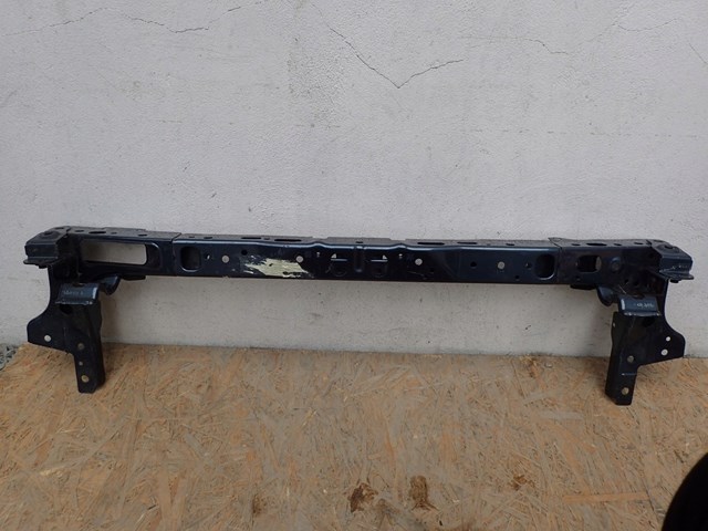 Рамка радіатора верхня FPS FP5236200 ціна, від 39.10 USD