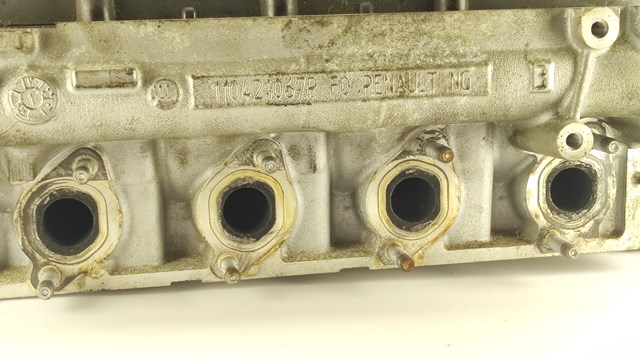 110421067R Renault (RVI) Головка циліндрів
