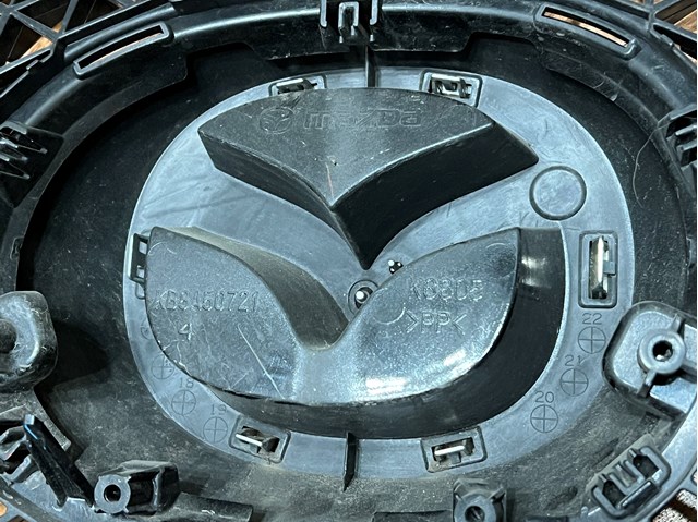Купити KB8C50719 Mazda Захисна решітка радіатора