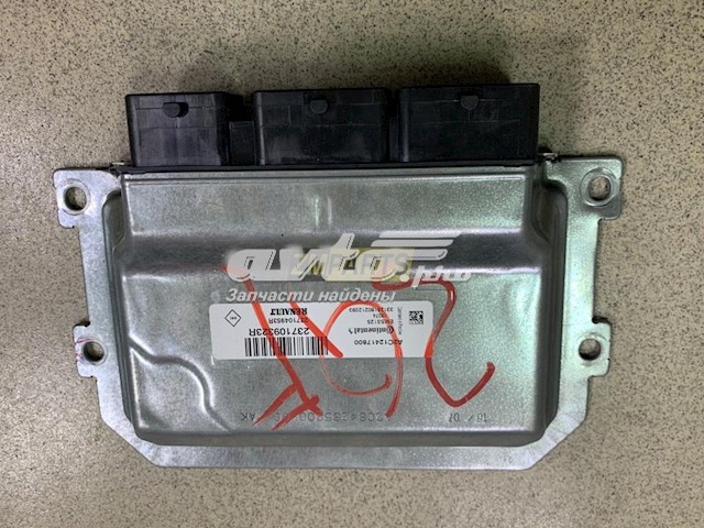 Електронний блок керування двигуном 237109323R Renault (RVI)