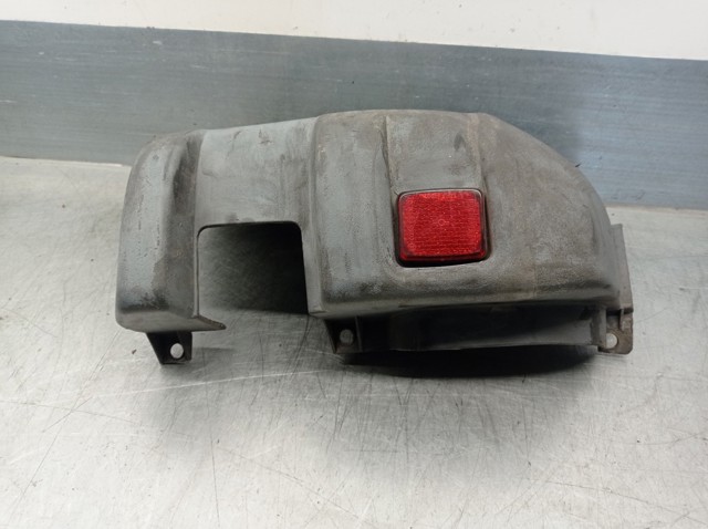 Бампер задній, права частина Iveco 500326836 ціна, від 13.12 USD