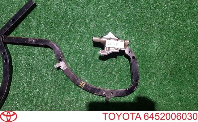 Купити 6452006030 Toyota Деталі багажника (петлі і упор кришки)