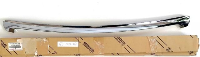 Молдинг капота Toyota 7577060052 ціна, від 153.54 USD