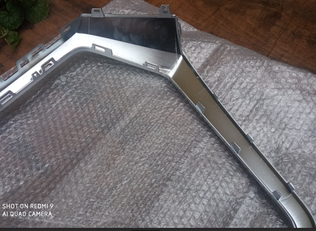 Облицювання радіатора VAG 4M0853651HMX3 ціна, від 395.83 USD