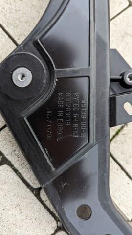 164352400A Tesla 