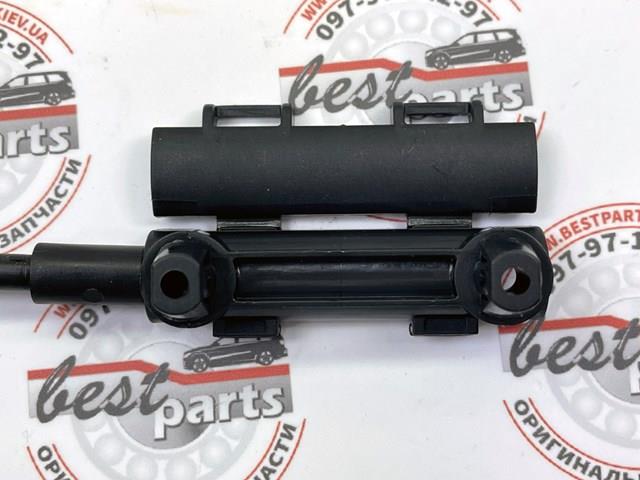 Купити LR121817 Land Rover 