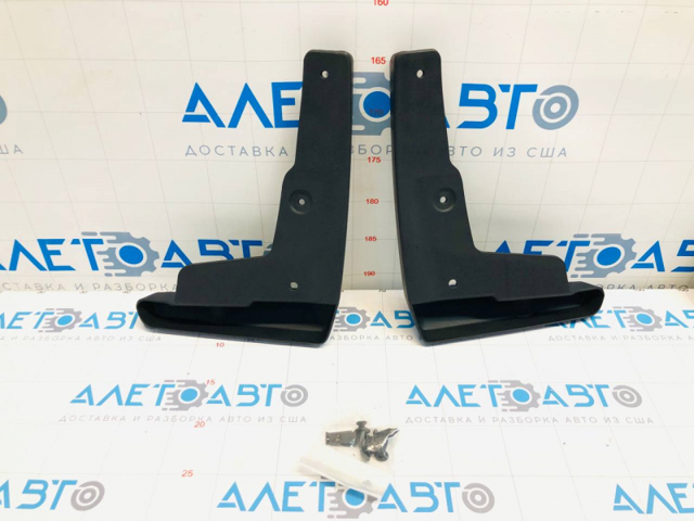 Бризковики на Toyota Prius  ZVW5