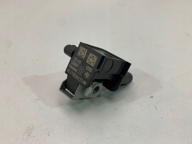 Купити 9224177 BMW Датчик Айрбег передній