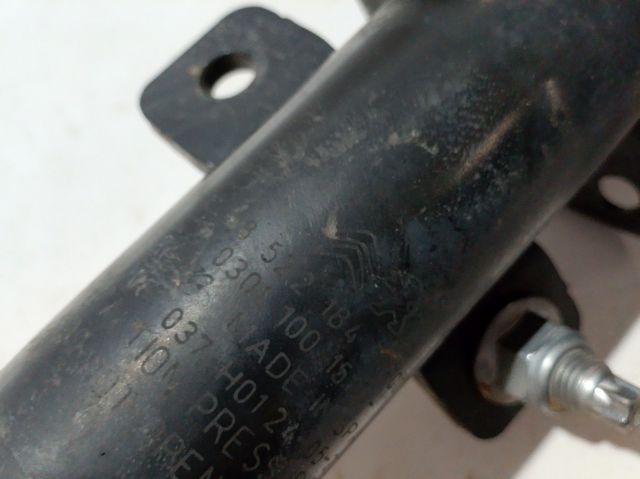 Купити 9852218480 Peugeot/Citroen Амортизатор передньої підвіски