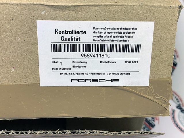 958941181C Porsche 