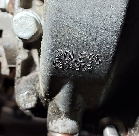 МКП в зборі Peugeot/Citroen 20LE96 ціна, від 181.94 USD