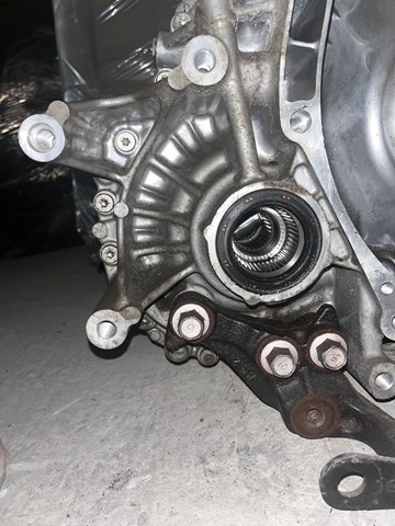 G0Y103000 Mazda 