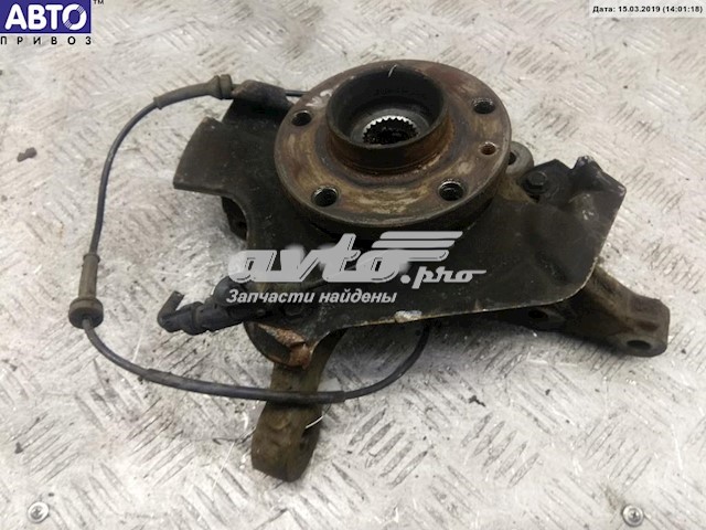 52043100 Fiat/Alfa/Lancia Цапфа - поворотний кулак передній, лівий